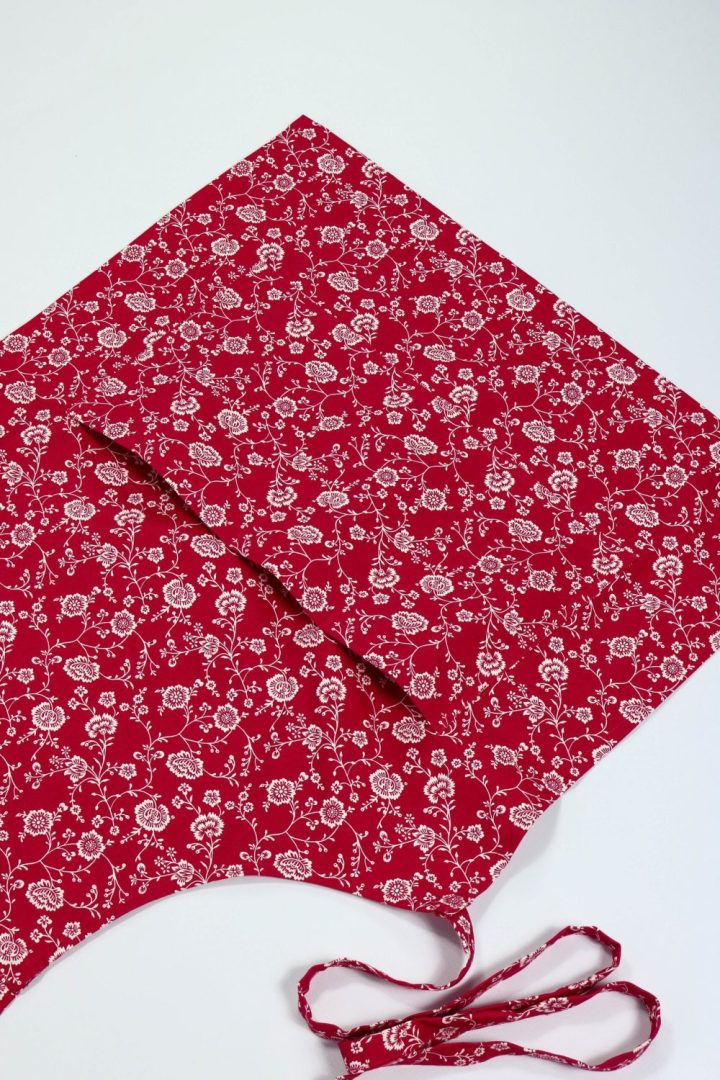 Red Floral Apron - Image 6